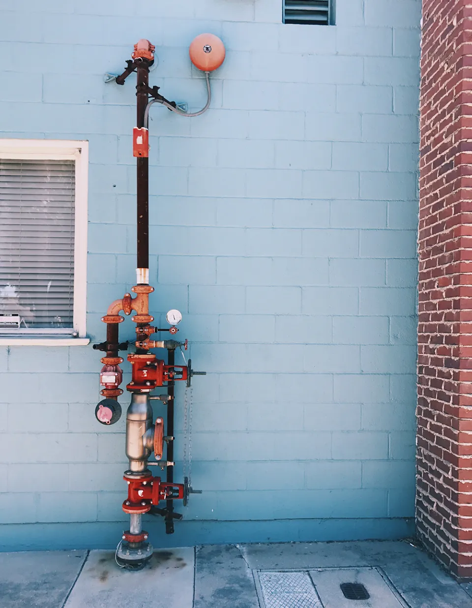 Impianto idraulico con collettori a parete